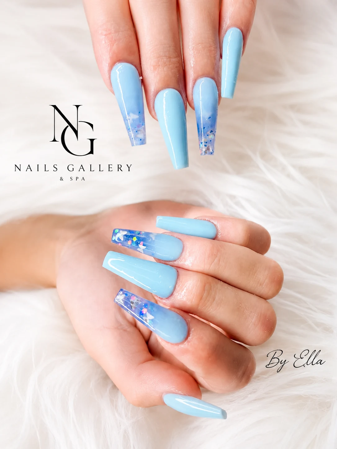 Pastel blue ombre nail set